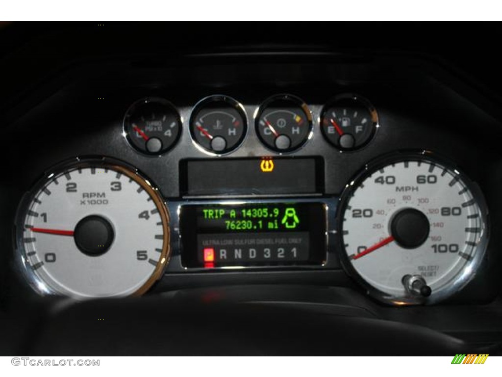 2008 F350 Super Duty Lariat SuperCab 4x4 - Bright Red / Black photo #16