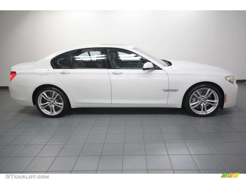 Alpine White 2010 BMW 7 Series 750i Sedan Exterior Photo #76914102