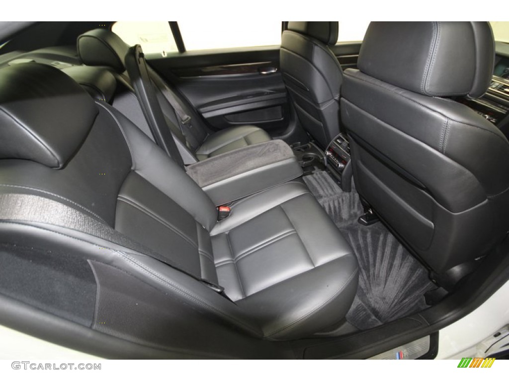 2010 BMW 7 Series 750i Sedan Rear Seat Photo #76914802