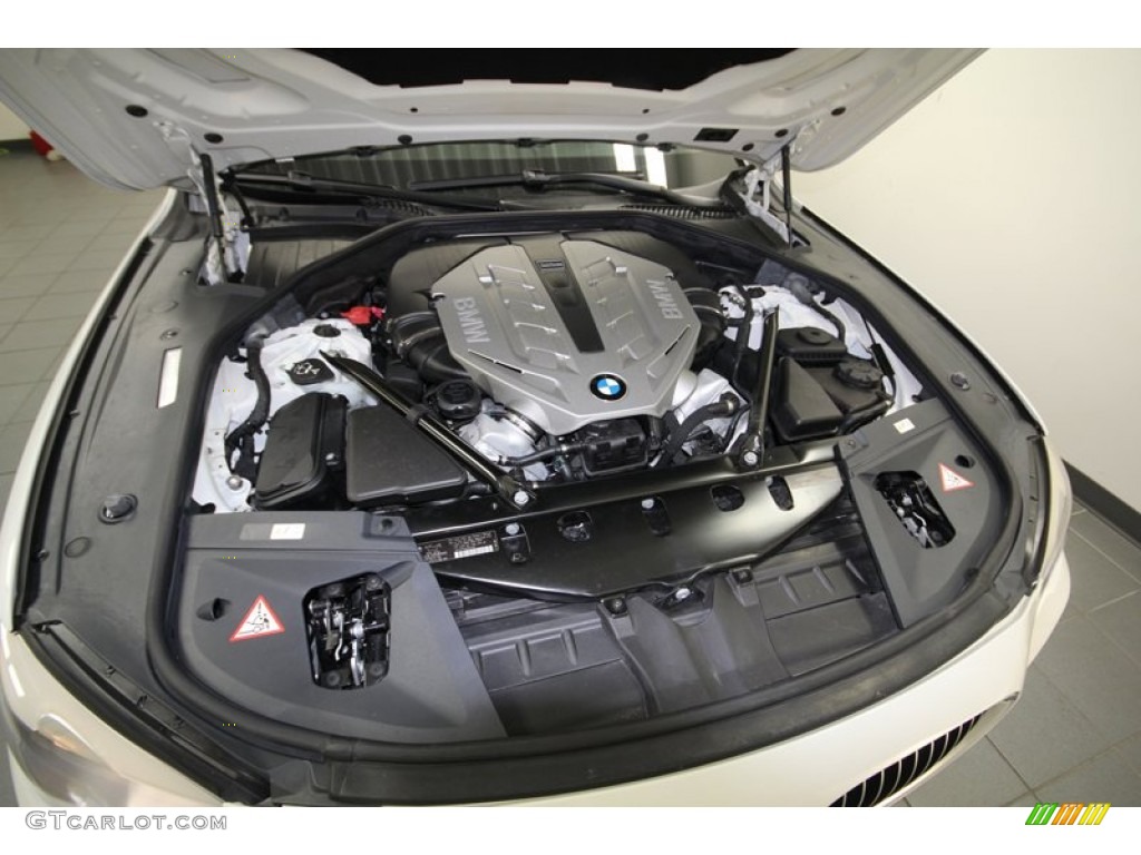 2010 BMW 7 Series 750i Sedan 4.4 Liter DFI Twin-Turbocharged DOHC 32-Valve VVT V8 Engine Photo #76914990