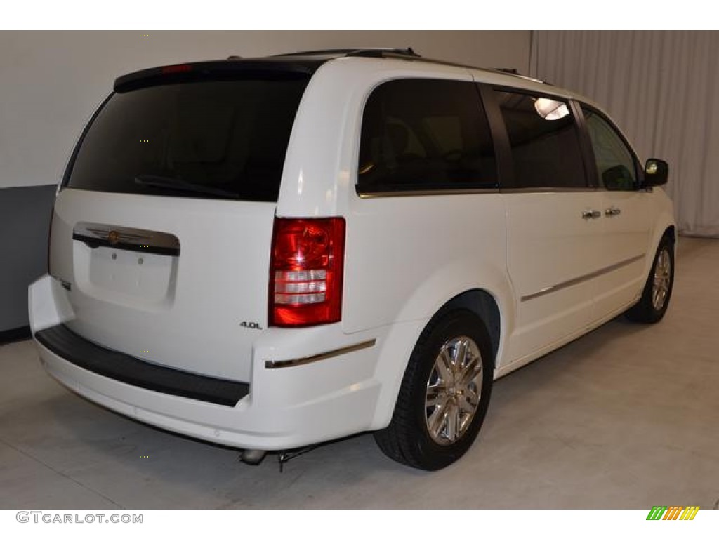Stone White 2008 Chrysler Town & Country Limited Exterior Photo #76915351