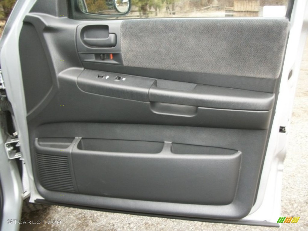 2004 Dodge Dakota Sport Quad Cab Door Panel Photos