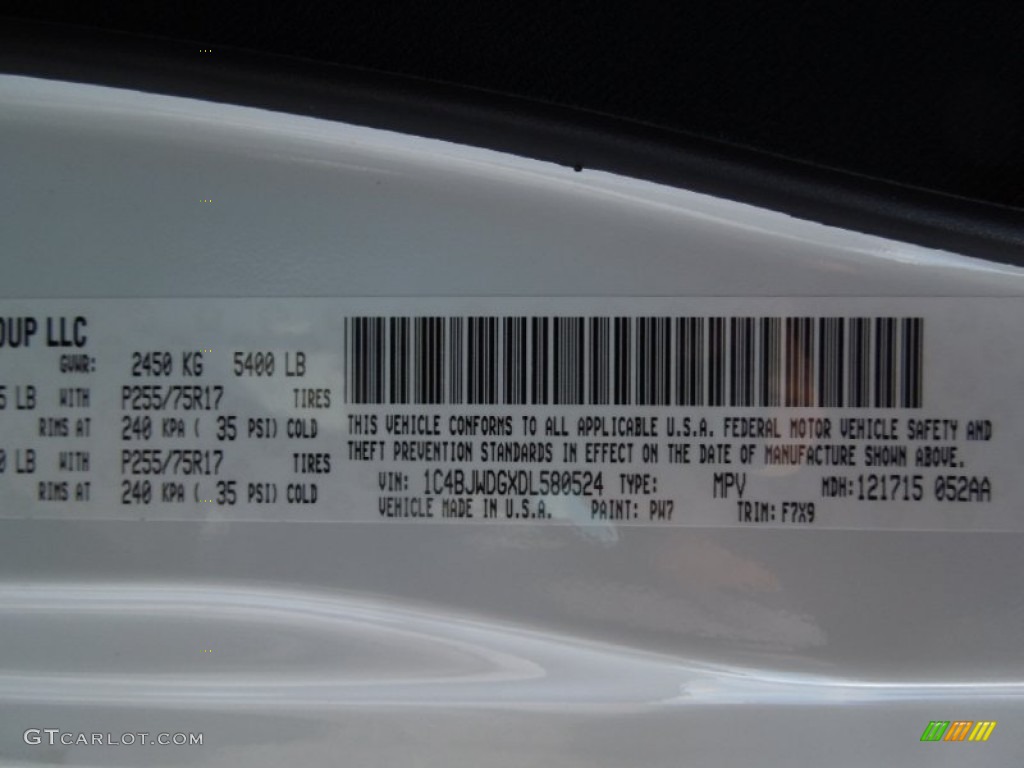 2013 Wrangler Unlimited Color Code PW7 for Bright White Photo #76917669