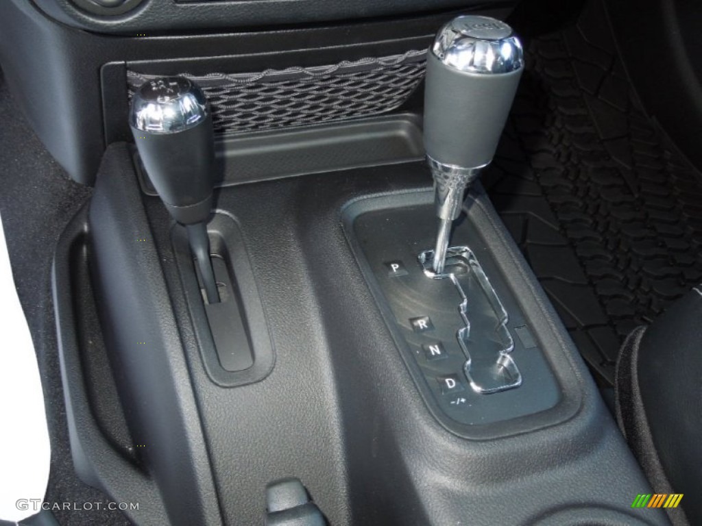 2013 Jeep Wrangler Unlimited Oscar Mike Freedom Edition 4x4 5 Speed Automatic Transmission Photo #76917768