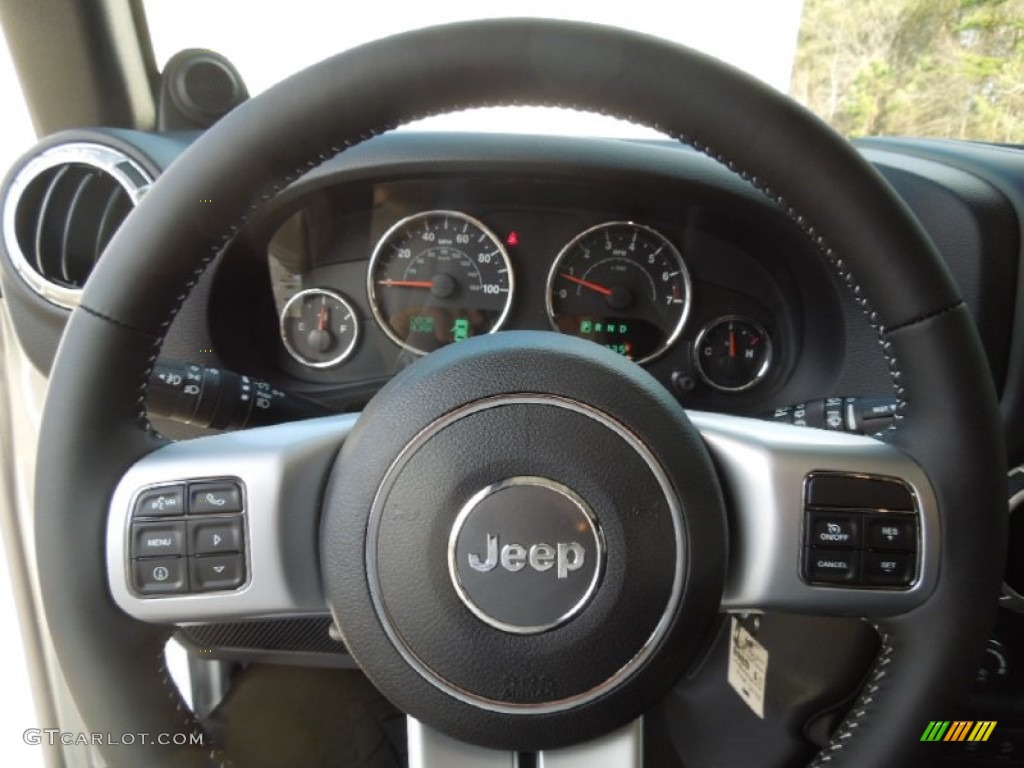 2013 Jeep Wrangler Unlimited Oscar Mike Freedom Edition 4x4 Freedom Edition Black/Silver Steering Wheel Photo #76917832