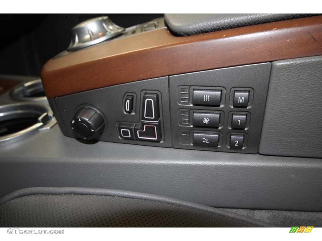 2005 BMW 7 Series 745i Sedan Controls Photo #76918974