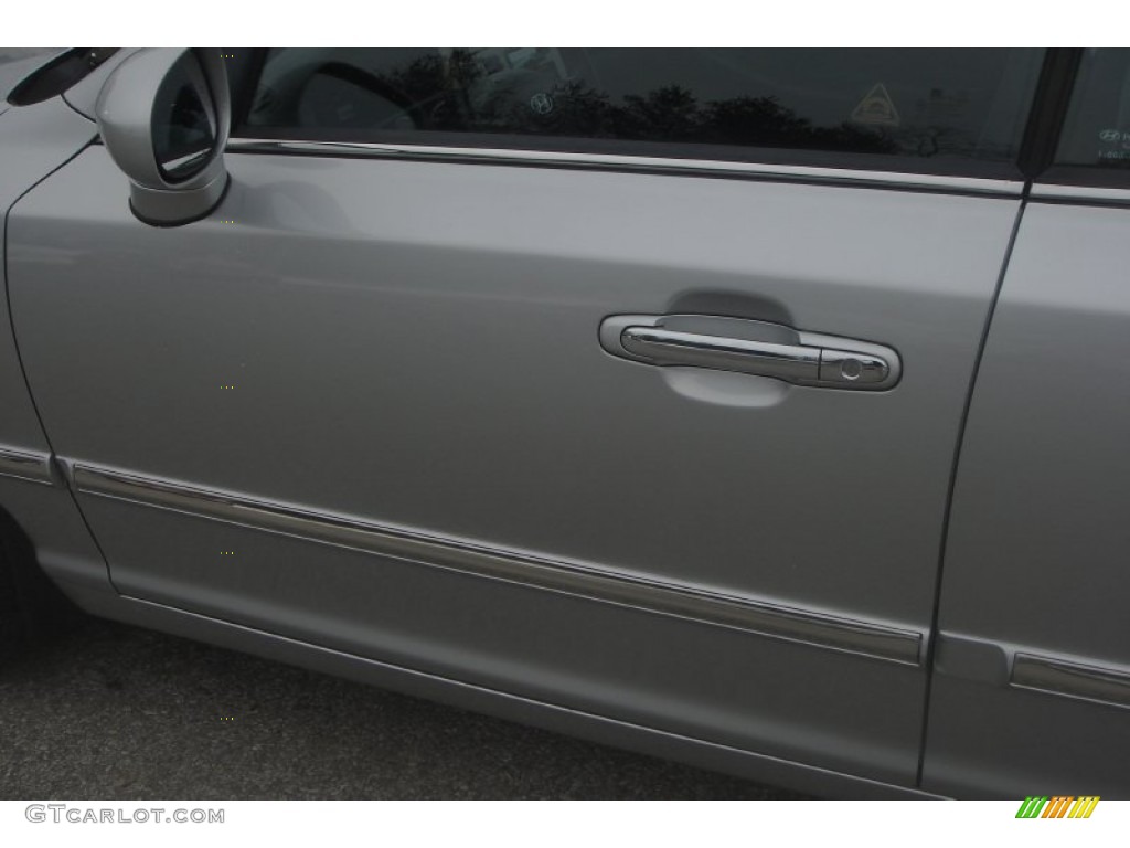 2004 XG350 L Sedan - Titanium / Black photo #8