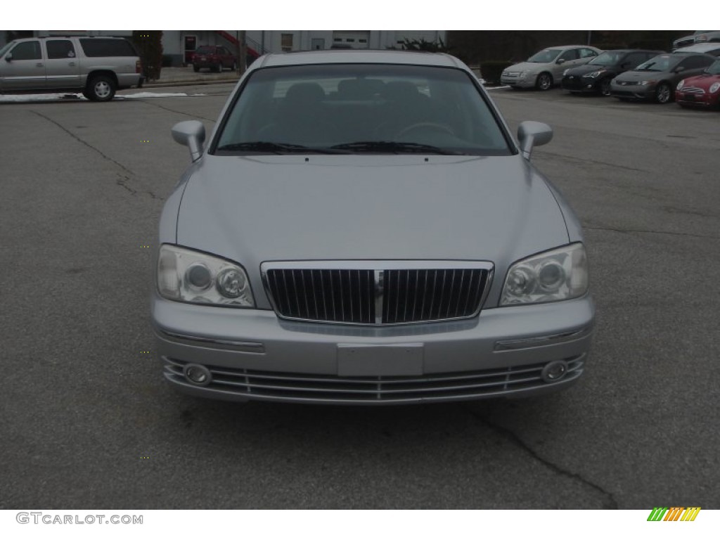 2004 XG350 L Sedan - Titanium / Black photo #11