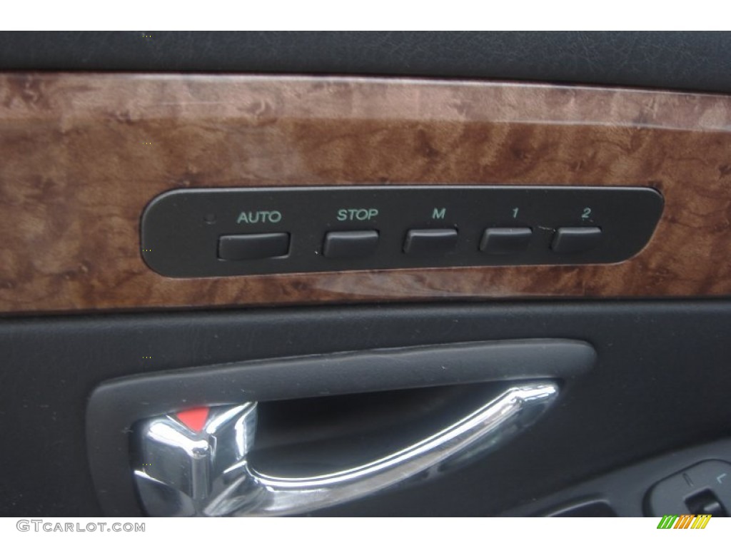2004 XG350 L Sedan - Titanium / Black photo #13