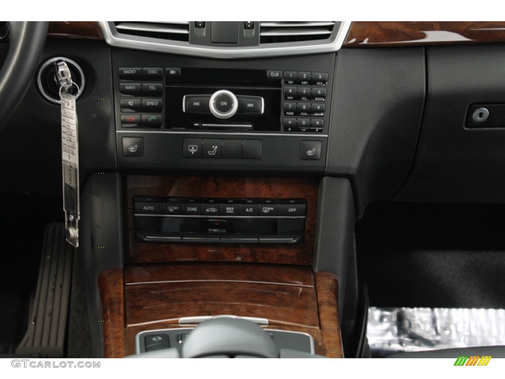 2011 E 350 4Matic Sedan - Arctic White / Black photo #11