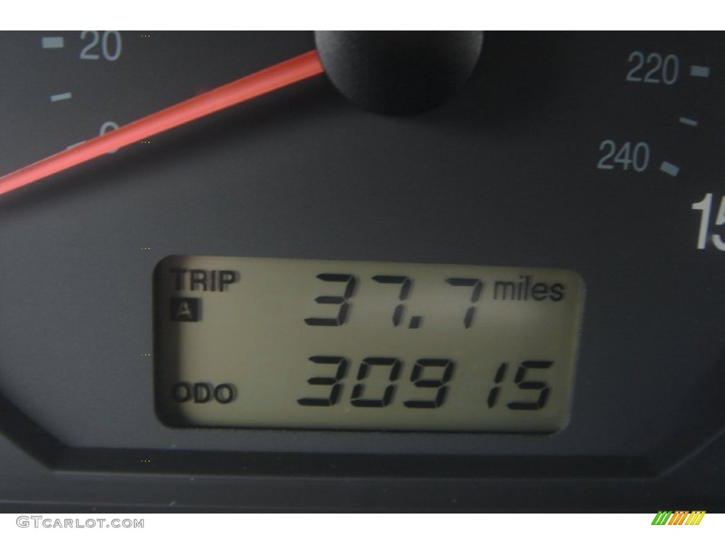 2004 XG350 L Sedan - Titanium / Black photo #23