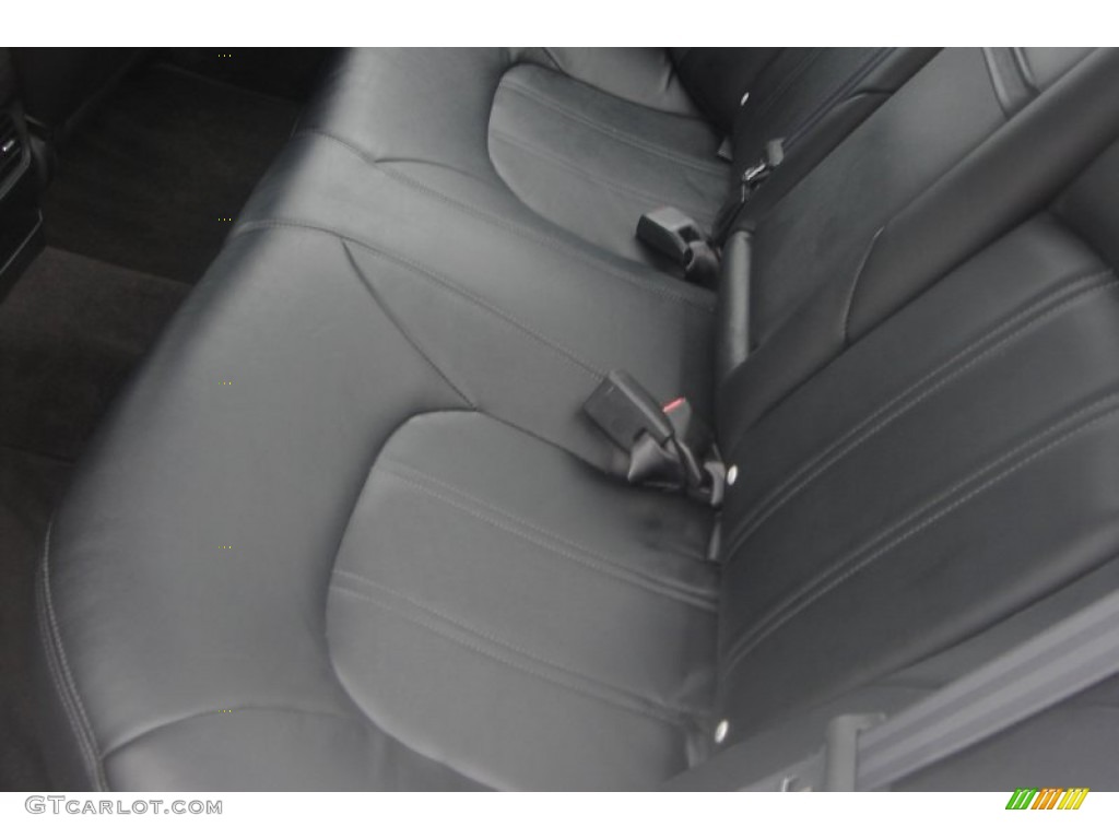 2004 XG350 L Sedan - Titanium / Black photo #31