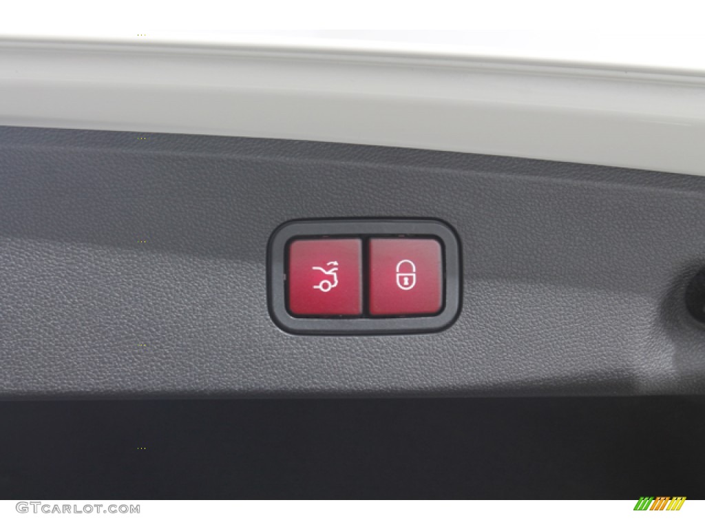 2011 E 350 4Matic Sedan - Arctic White / Black photo #22