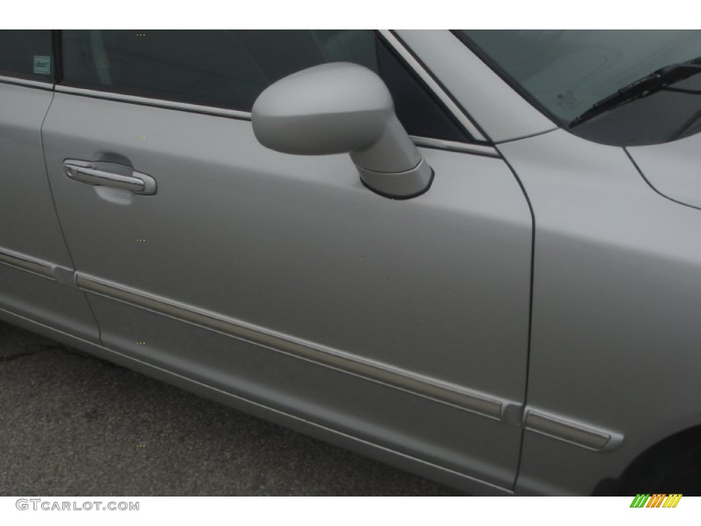 2004 XG350 L Sedan - Titanium / Black photo #37