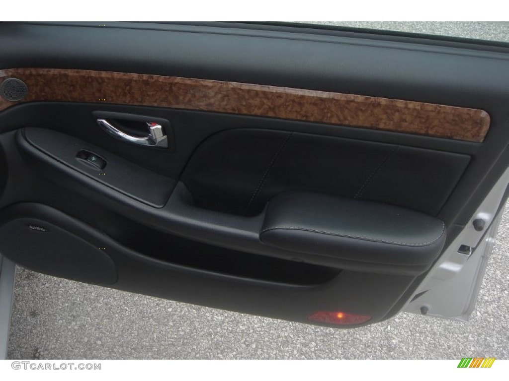2004 XG350 L Sedan - Titanium / Black photo #40