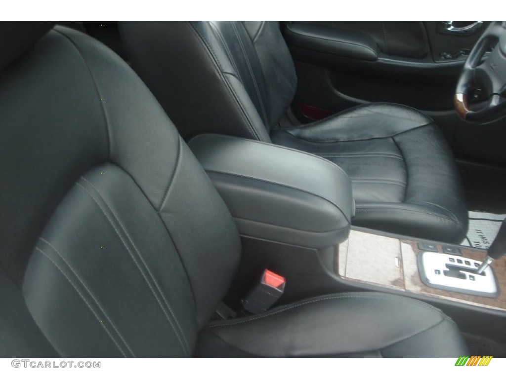 2004 XG350 L Sedan - Titanium / Black photo #43