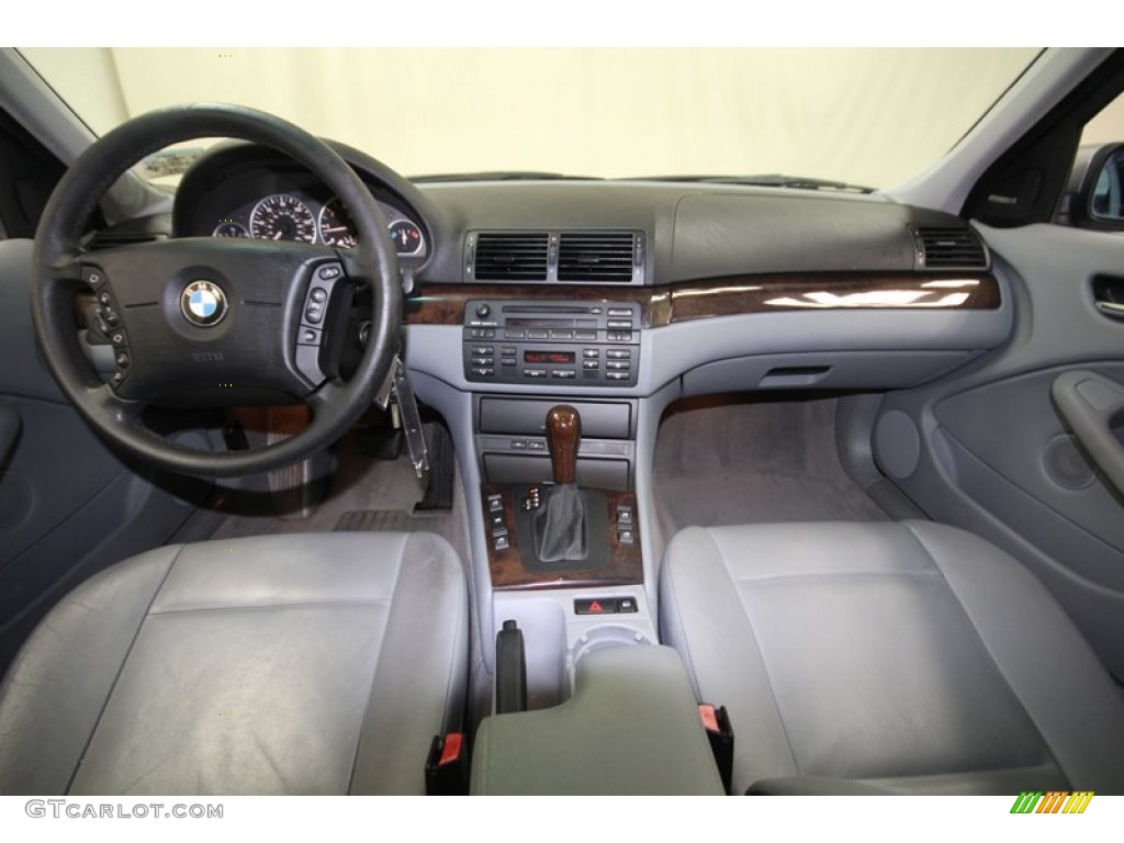 2004 BMW 3 Series 330i Sedan Grey Dashboard Photo #76921018