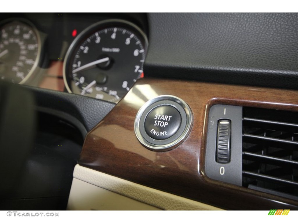 2010 BMW 3 Series 328i Convertible Controls Photo #76923132