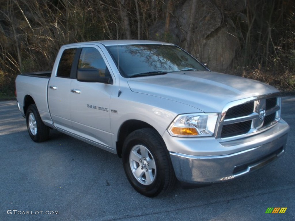 2012 Ram 1500 SLT Quad Cab 4x4 - Bright Silver Metallic / Dark Slate Gray/Medium Graystone photo #1