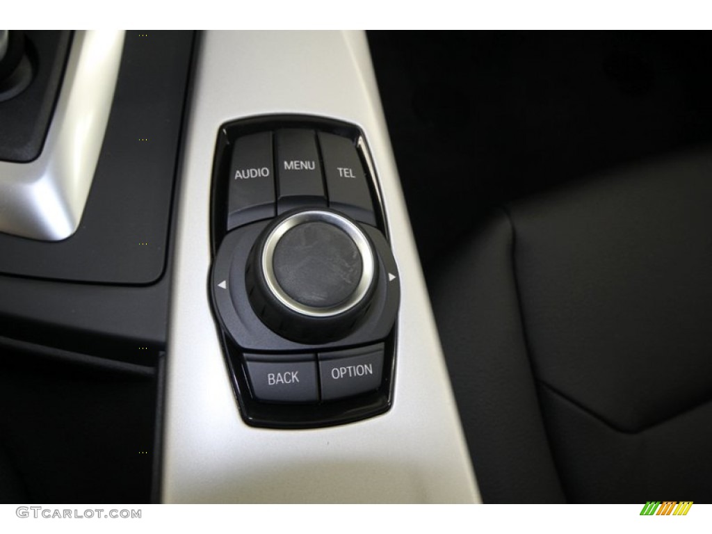 2013 3 Series 328i Sedan - Alpine White / Black photo #19