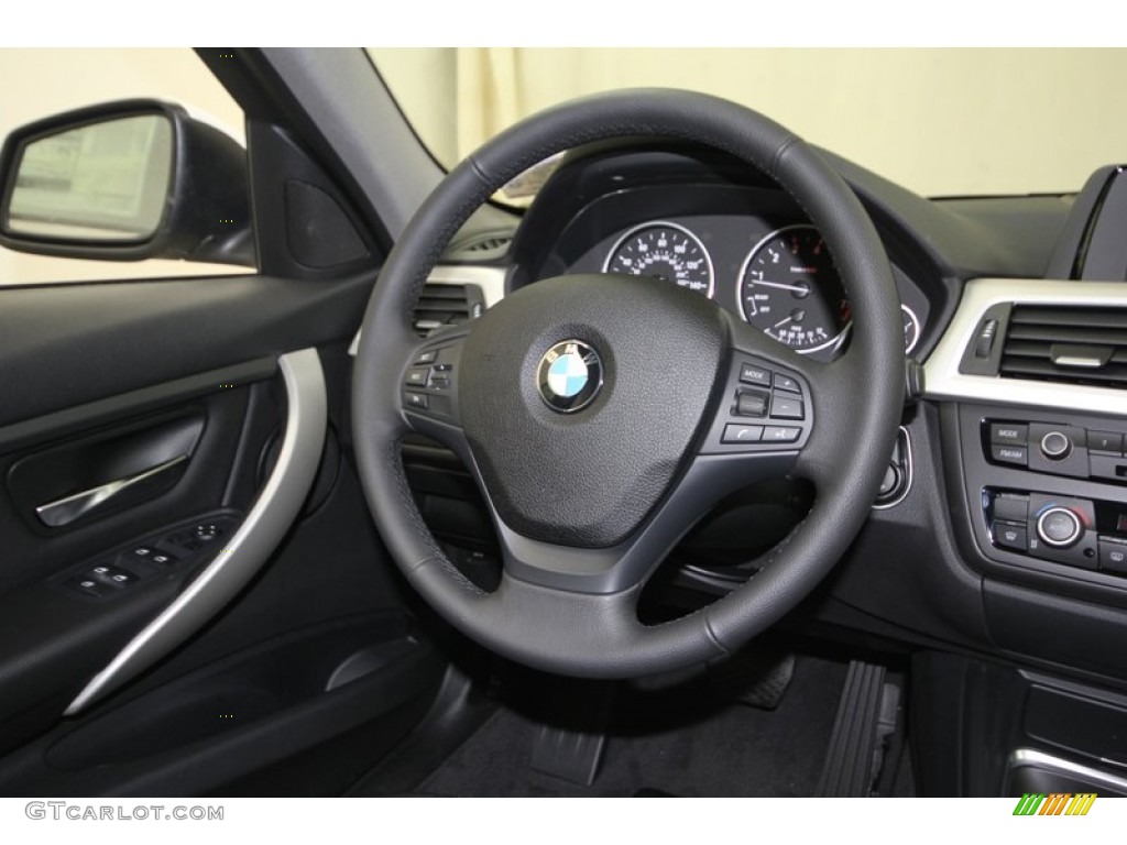 2013 3 Series 328i Sedan - Alpine White / Black photo #26