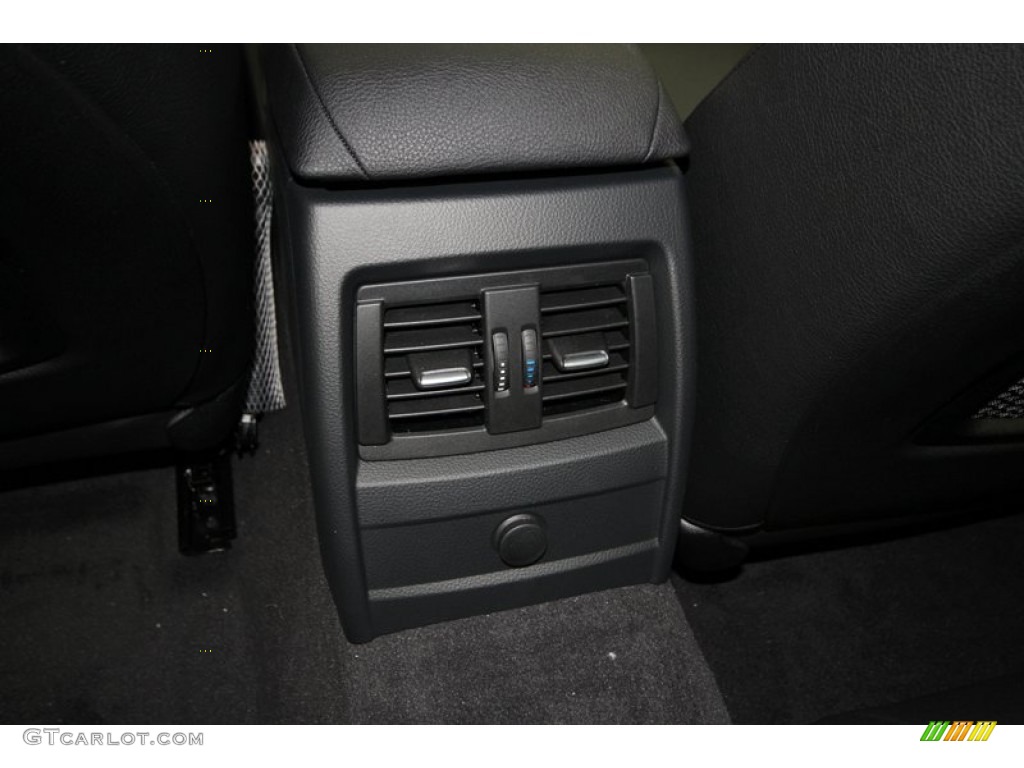 2013 3 Series 328i Sedan - Alpine White / Black photo #27