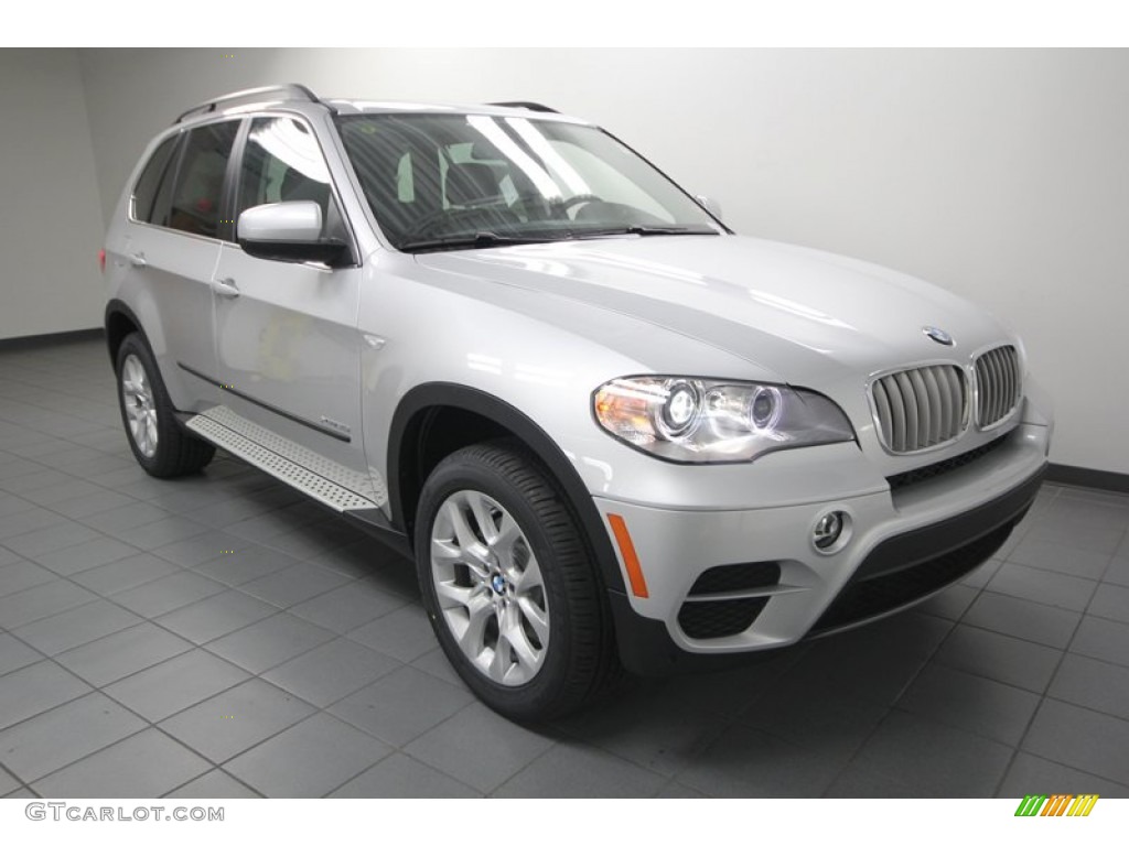 2013 X5 xDrive 35i Premium - Titanium Silver Metallic / Black photo #1