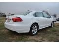 Candy White - Passat 2.5L SE Photo No. 2