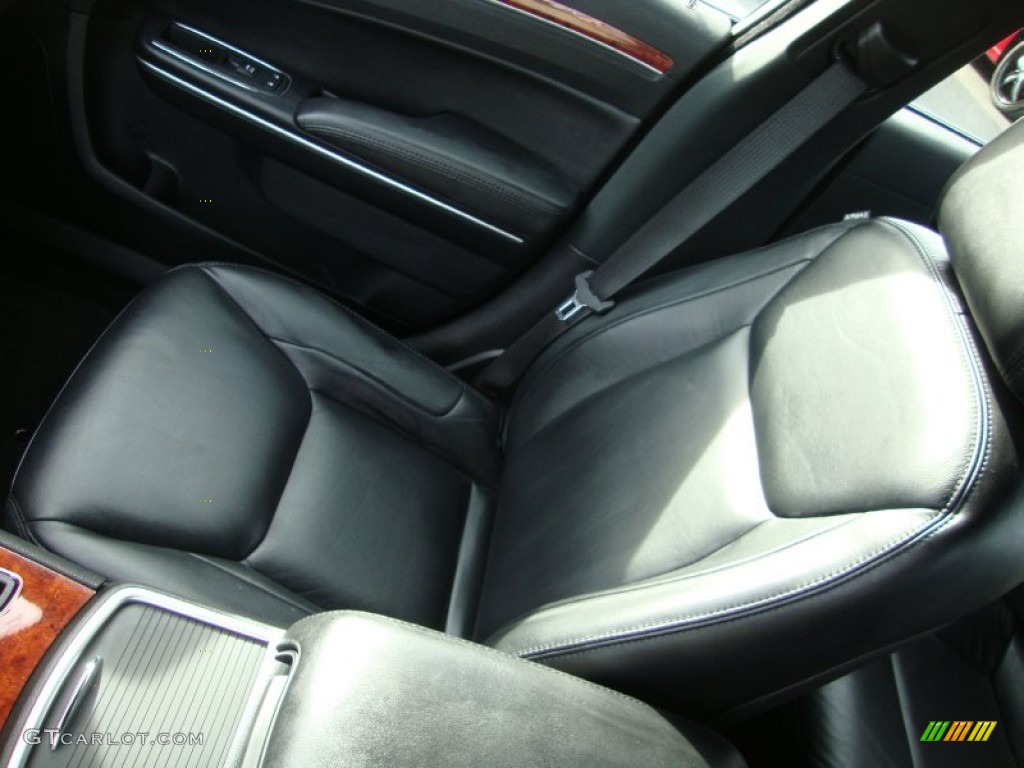 2012 300 Limited - Gloss Black / Black photo #17