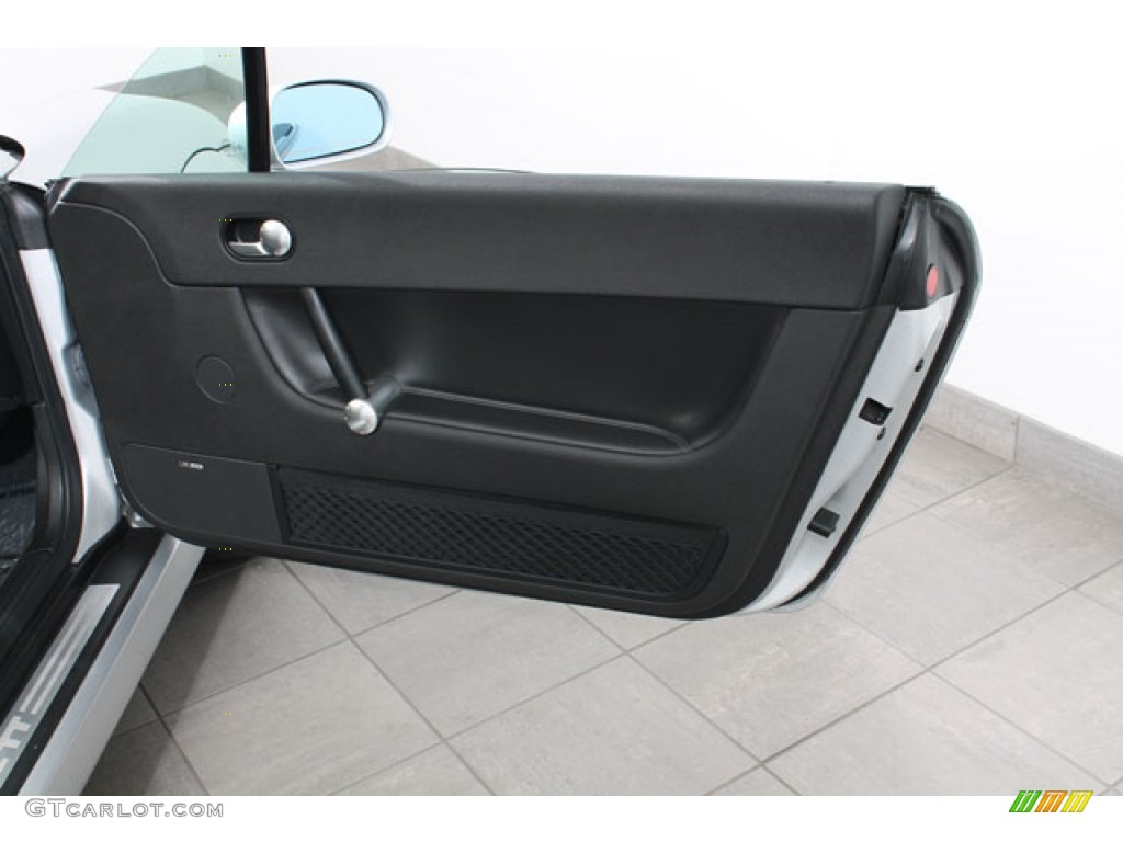 2001 Audi TT 1.8T Roadster Ebony Black Door Panel Photo #76930634