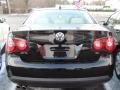 Black - Jetta SE Sedan Photo No. 5