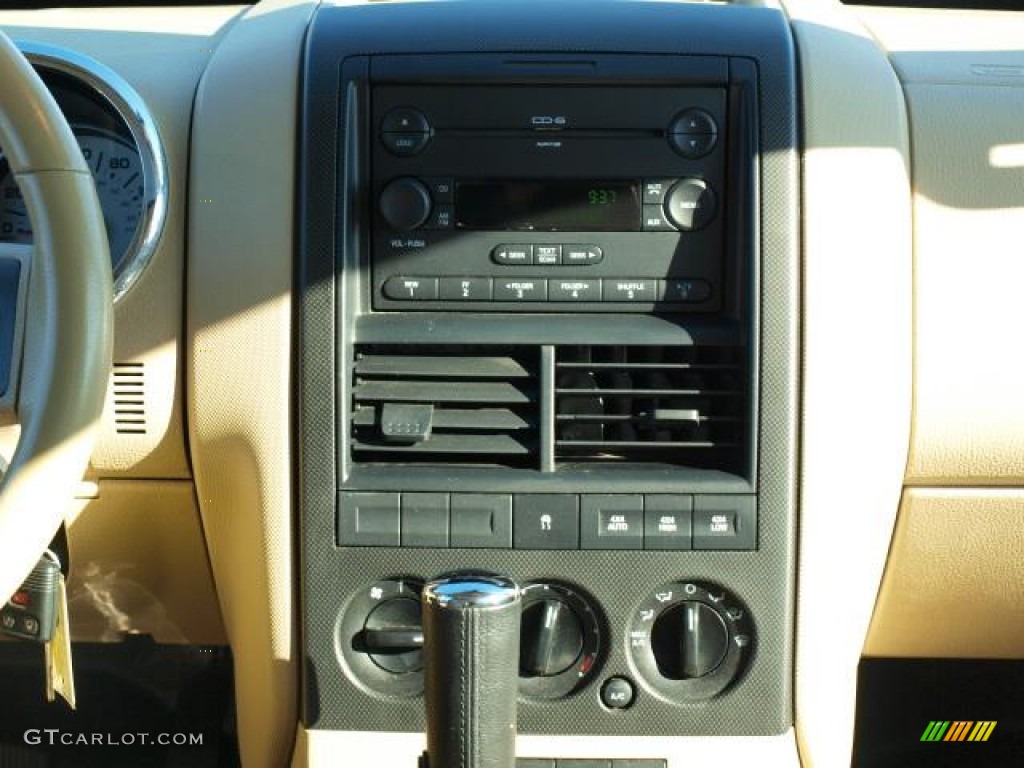 2007 Explorer Sport Trac Limited 4x4 - Dark Cherry Metallic / Camel photo #12