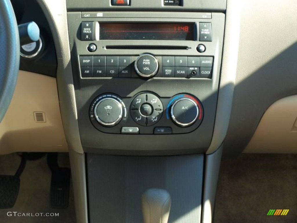 2012 Altima 2.5 S Special Edition - Winter Frost White / Blonde photo #12