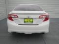 Super White - Camry SE Photo No. 4