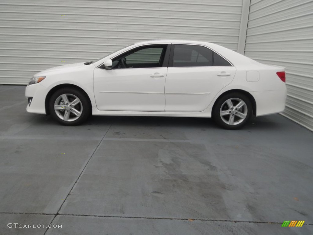 2013 Camry SE - Super White / Black photo #7