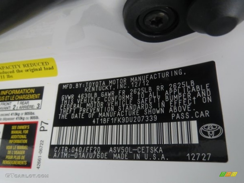 2013 Camry SE - Super White / Black photo #32