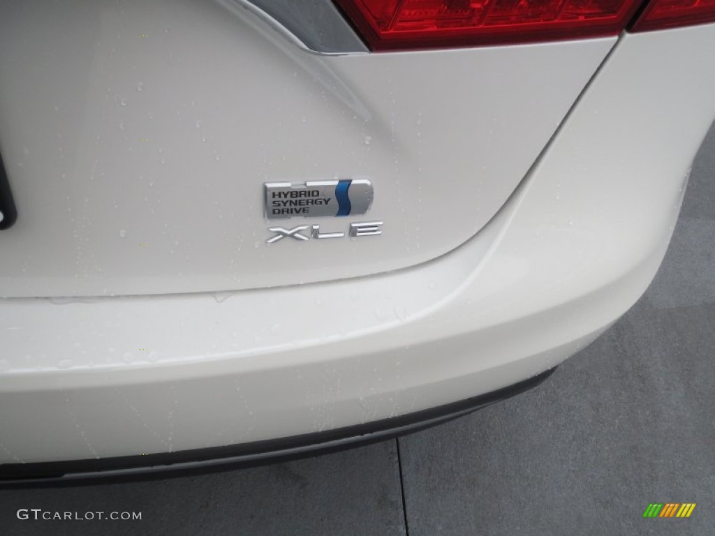 2013 Toyota Avalon Hybrid XLE Marks and Logos Photo #76936619