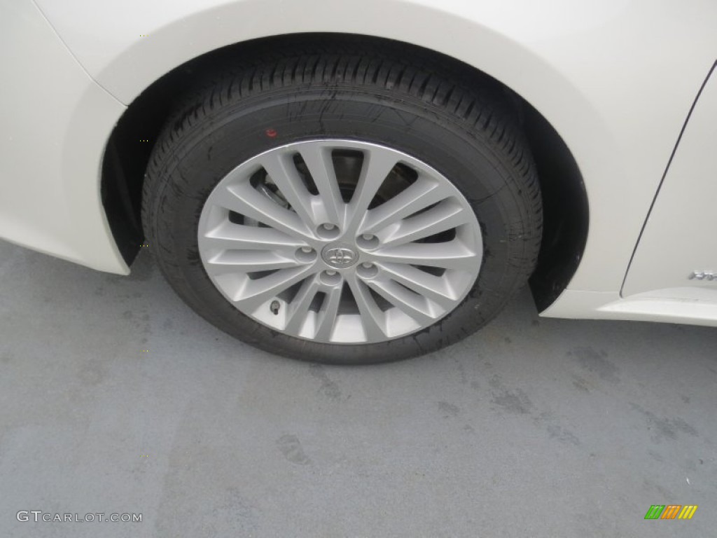 2013 Toyota Avalon Hybrid XLE Wheel Photos