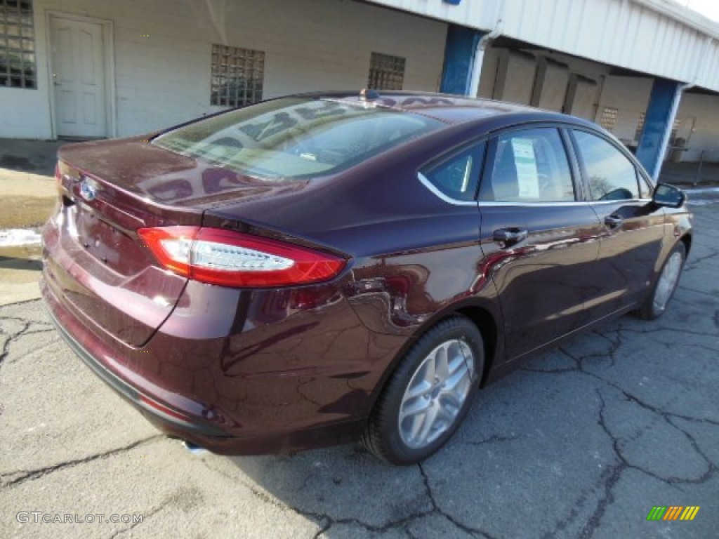 2013 Fusion SE - Bordeaux Reserve Red Metallic / Charcoal Black photo #8