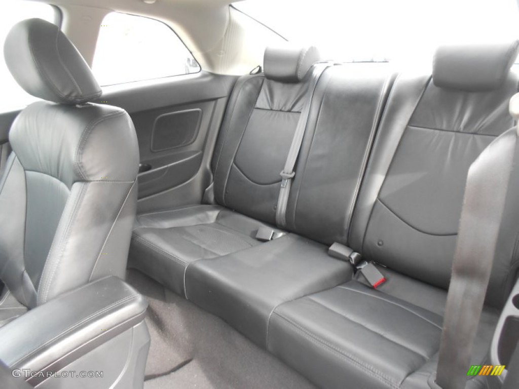 2010 Kia Forte Koup EX Rear Seat Photos