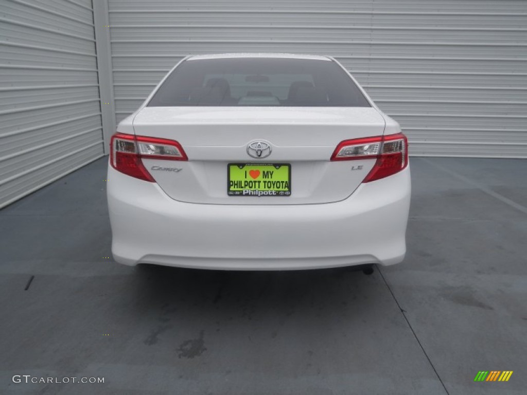 2013 Camry LE - Super White / Ivory photo #4