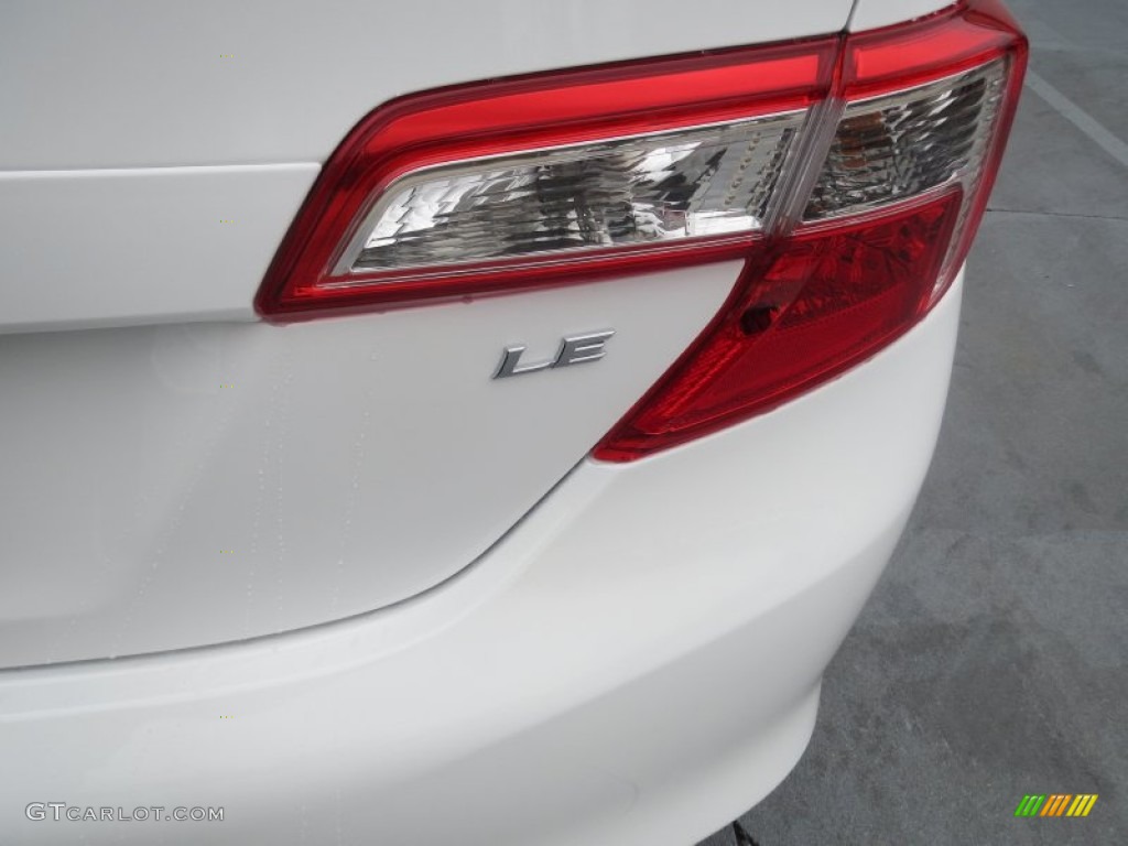 2013 Camry LE - Super White / Ivory photo #6