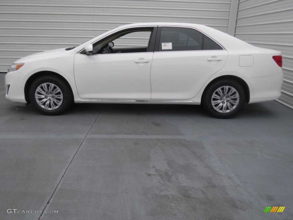2013 Camry LE - Super White / Ivory photo #7