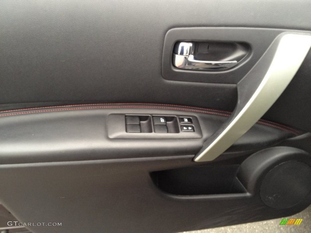2011 Rogue SL AWD - Black Amethyst / Black photo #10