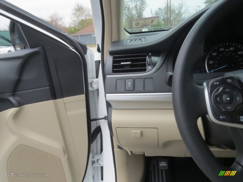 2013 Camry LE - Super White / Ivory photo #31