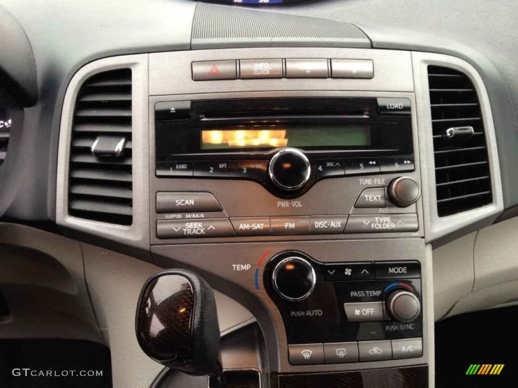 2009 Toyota Venza I4 Controls Photo #76940032