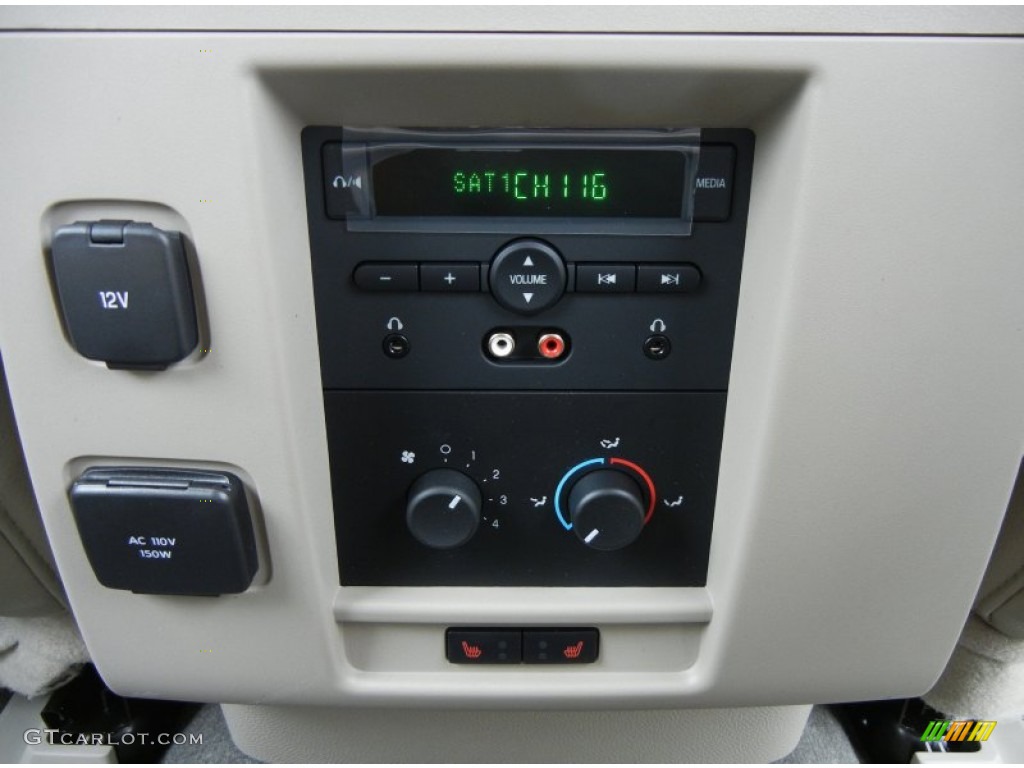 2013 Ford Expedition EL Limited Controls Photo #76940242