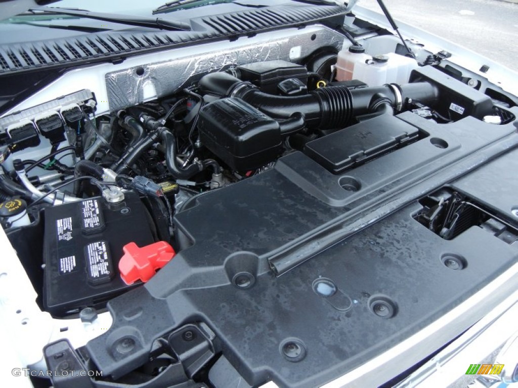2013 Ford Expedition EL Limited 5.4 Liter Flex-Fuel SOHC 24-Valve VVT V8 Engine Photo #76940394