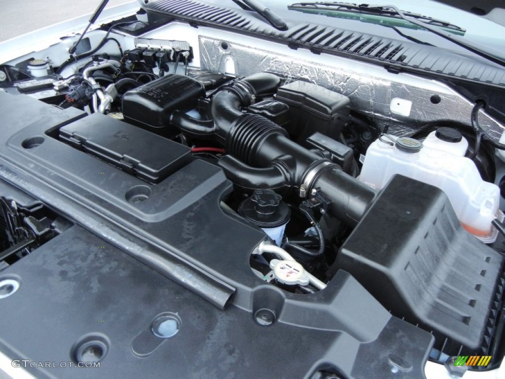 2013 Ford Expedition EL Limited 5.4 Liter Flex-Fuel SOHC 24-Valve VVT V8 Engine Photo #76940425
