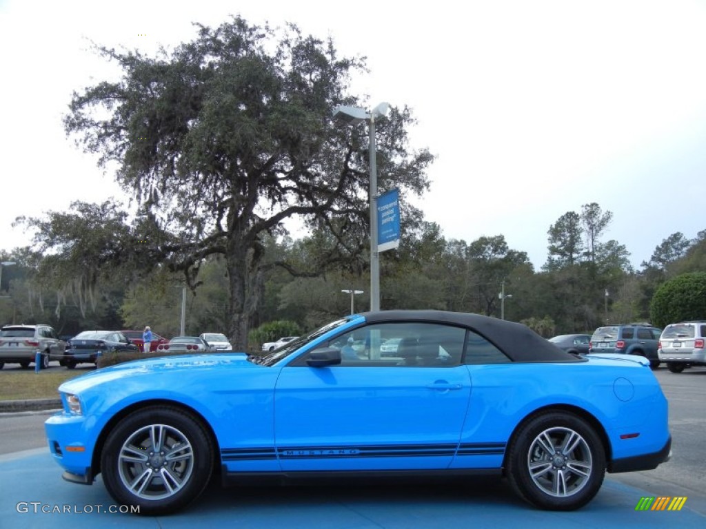 2012 Mustang V6 Premium Convertible - Grabber Blue / Charcoal Black photo #2